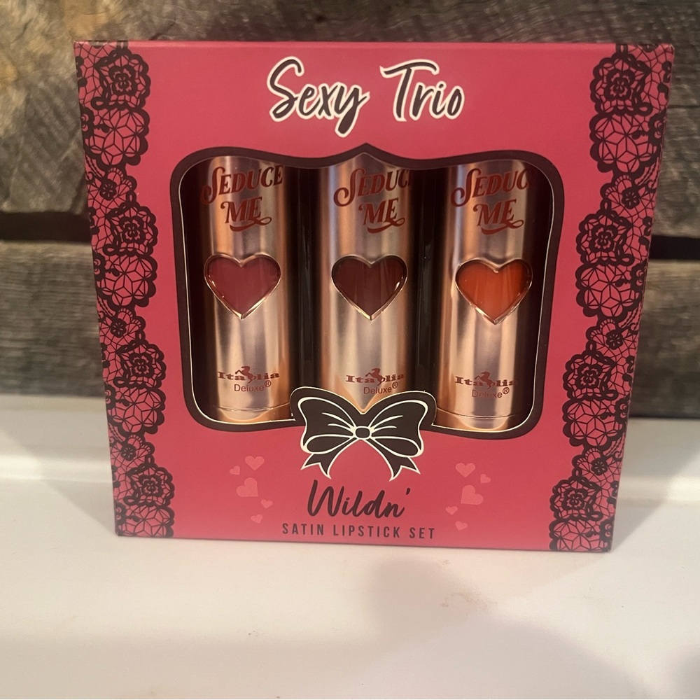 Italia Deluxe Sexy Trio Wildn’ Satin Lipstick Collection